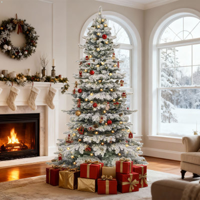 Arbre de Noël épinette mince givré pré-éclairé