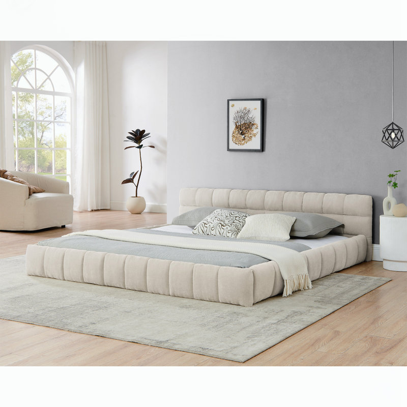 Très grande base de lit tapissier, Beige
