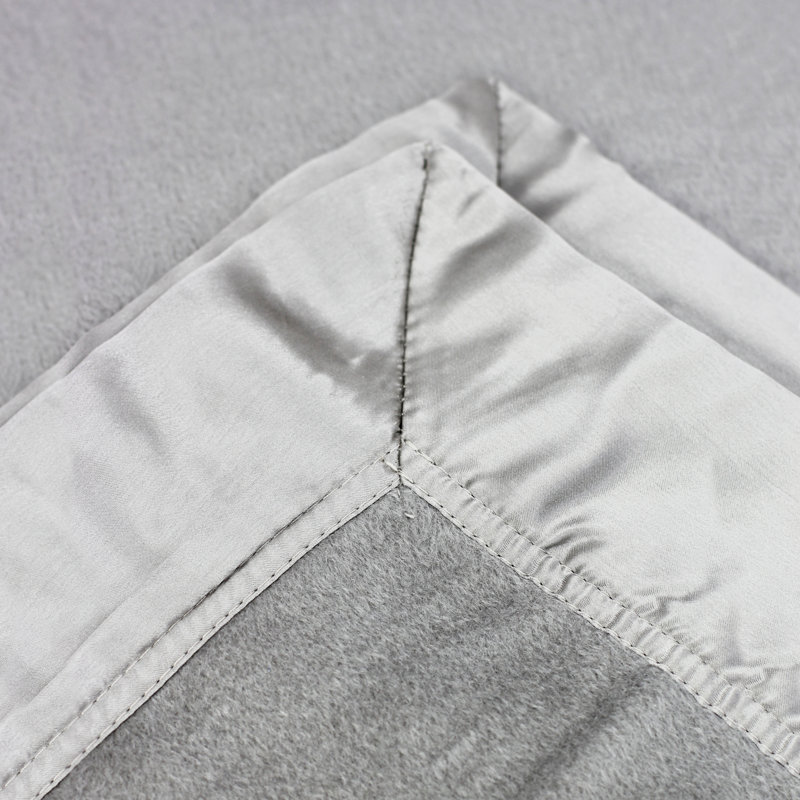 Couverture Laddonia, Double/grand