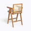 Tabouret de bar confortable en tissu rembourré de mousse avec une structure en bois d'hévéa durable et un dossier en plastique de canne tissé pour le bar et la cuisine-1752042026