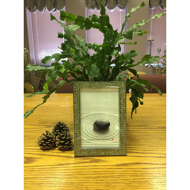 Chrome Metal Embossed Picture Frame, 4" x 6"