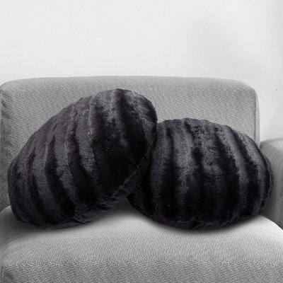 Faux Fur Floor Circular Pillow Cover & Insert