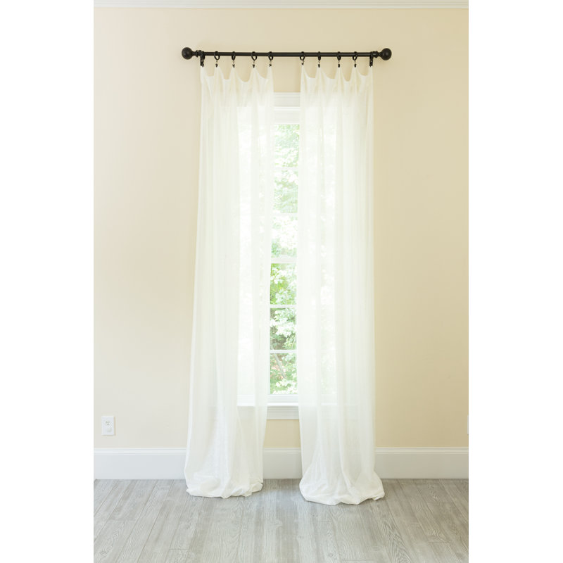Panneau de rideau simple semi-diaphane avec passe-tringle Etherton, Blanc, L 52 po x L 108 po