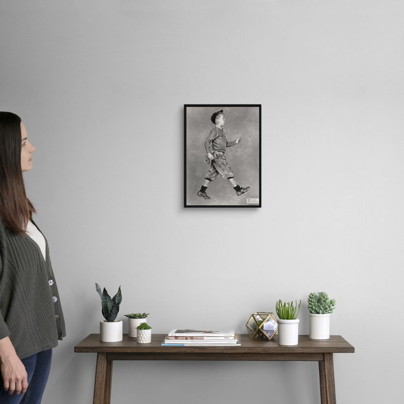 Portrait d'un garçon marchant sur toile, H 18 po x l 14 po x P 1,75 po, Cadre flottant noir