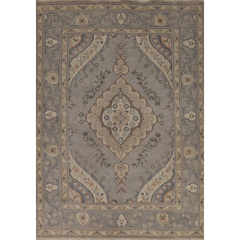 Tapis traditionnel gris en laine à motif médaillon 6 x 9
