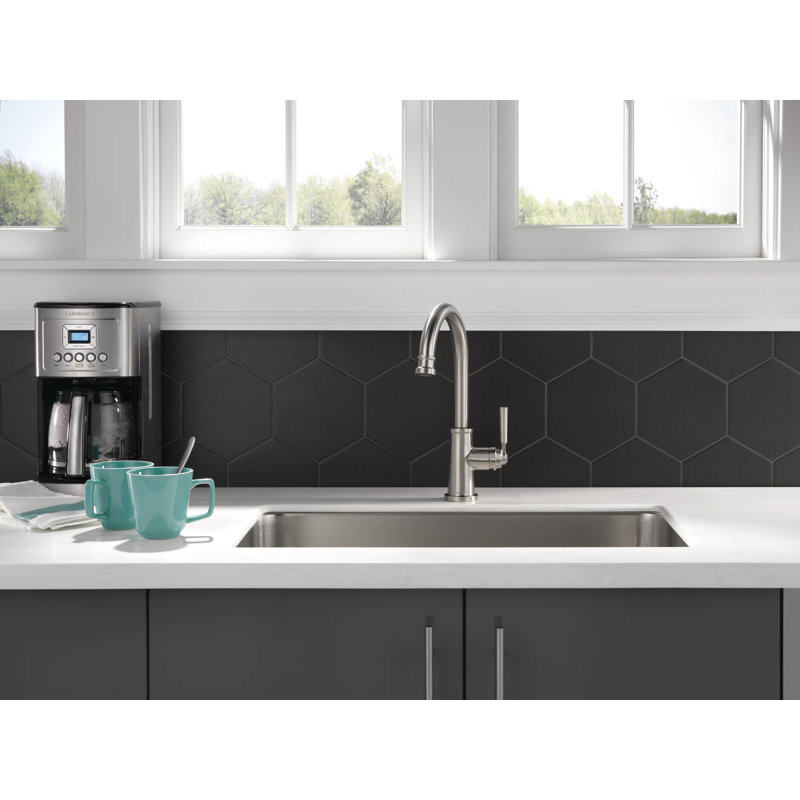 Peerless Faucets Westchester Kitchen Faucet, Stainless Steel