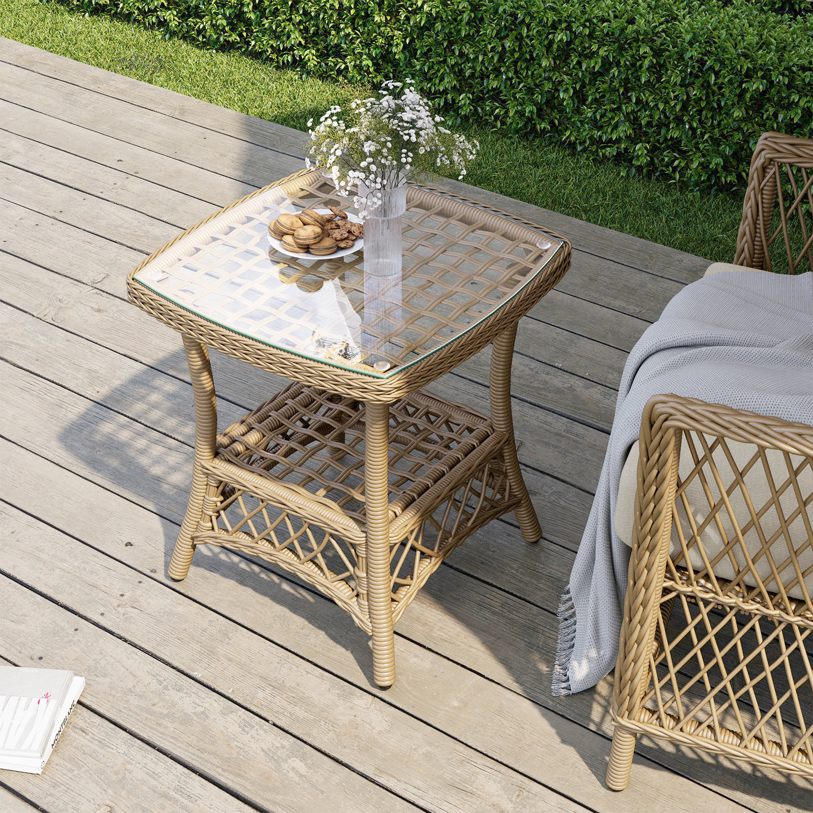Kyla 18" Patio Side Table