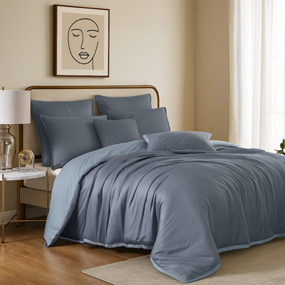 Ensemble d'édredon 9 pièces Keo, réversible, taies décoratives, tissu soyeux