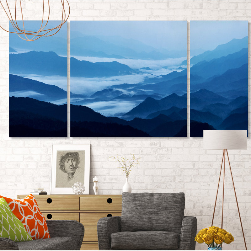 Photo multi-parties sur toile, "misty montagnes xiii" , une photographie de qualité supérieure, H 24 po x l 48 po x P 1,5 po