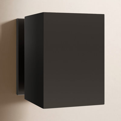 Dyer Single Light Outdoor Wall Light