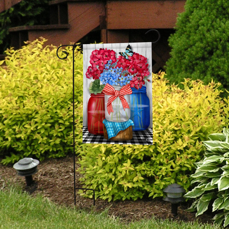 Drapeau de jardin rouge, blanc et bleu