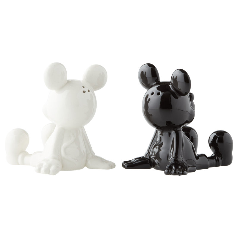 Disney Salt And Pepper Shaker Set