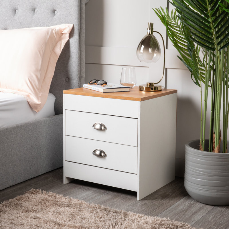 Quinnleigh 39.5 cm W Solid Wood Bedside Table, White