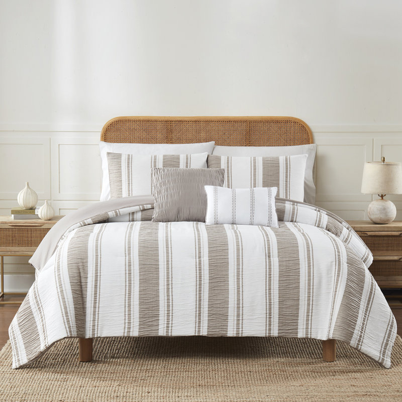 Modern Threads 5-Piece Jacquard Lonnie Comforter Set, King Comforter + 4 Additional Pieces
