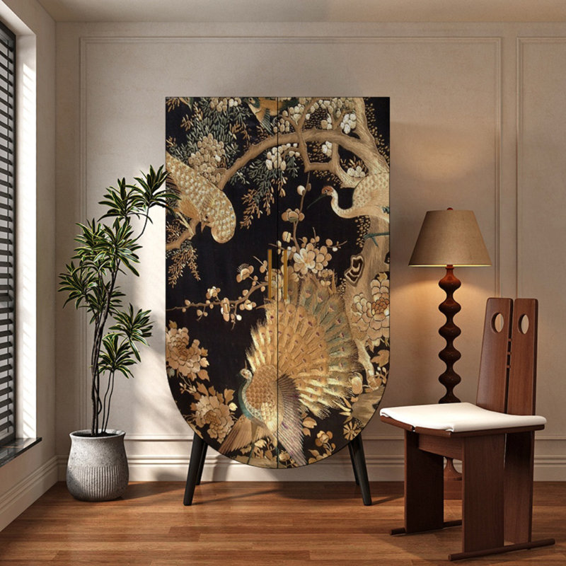 Armoire à paon rétro