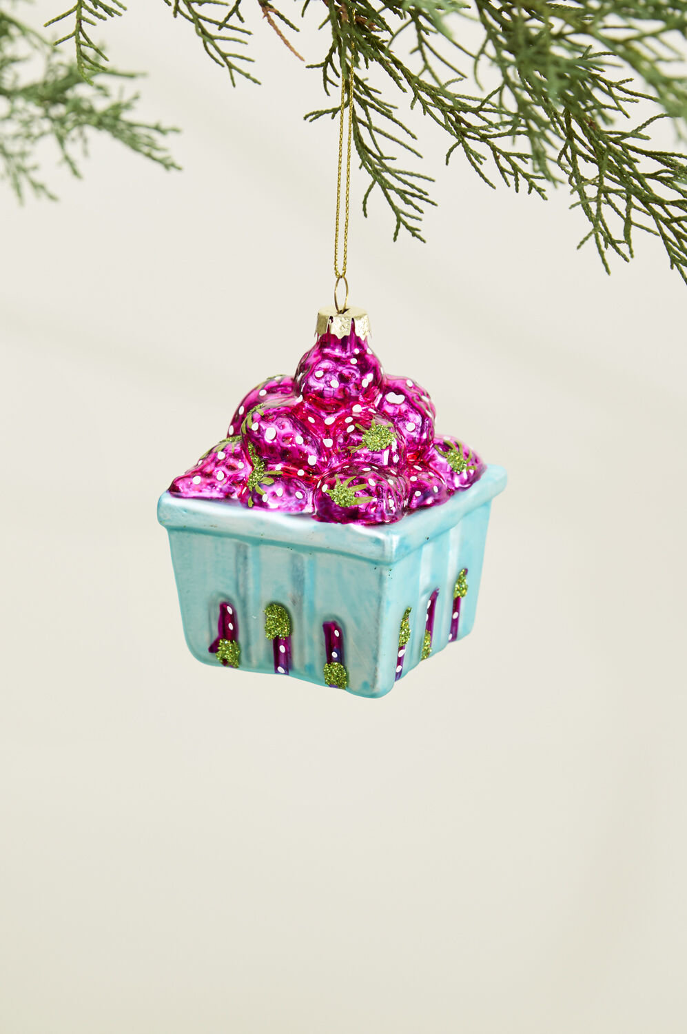 Berry Basket Ornament 2.75"x 3.25"