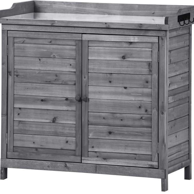 Table de rempotage extérieure de 39 po avec tablettes de rangement, bois rustique gris et crochets latéraux pour la table de jardinage, 2 designs pratiques