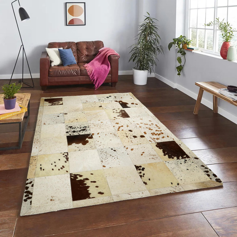 Tapis beige en peau de vache avec imprimé de vache brune, Rectangulaire 8 pi x 10 pi