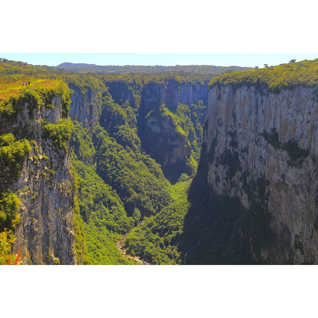 Canyon Itaimbezinho in Rio Grande Do Sul - Kunstdrucke auf Leinwand