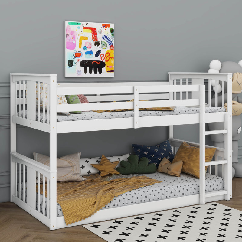 Bunk Bed Featuring A Sturdy Ladder Design, Twin Over Twin, White