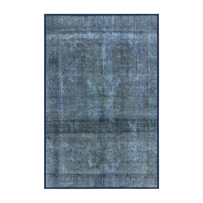 Tapis oriental bleu