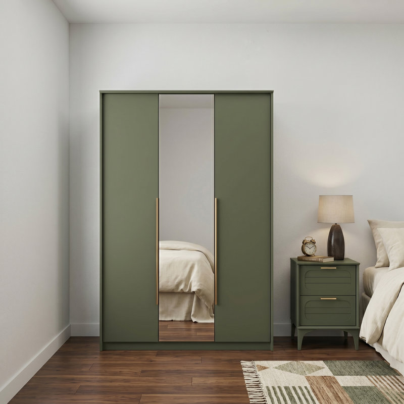 QUEENSLAND Piece Bedroom Set