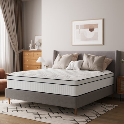 Saiz Medium Hybrid Mattress by Alwyn Home