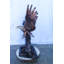 Grande statue en bronze de la collection Nifao débarquant sur une base en marbre 37 po x 19 po x H 46 po