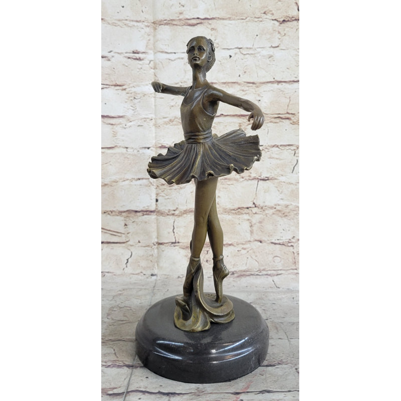 Figurines et sculptures Miyosha