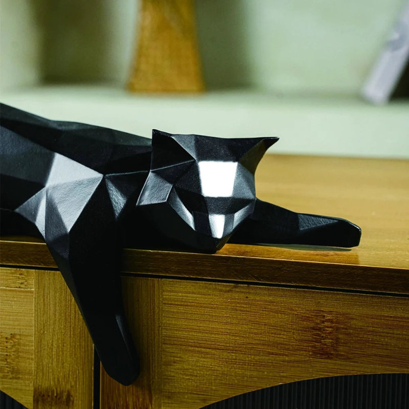 Figurine House of Avana, Noir