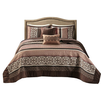5 Piece Reversible Bedspread In Red King - Beautiful Geometric Leaf & Medallion , 100% , Solid Color Reverse For Added Comfort, Includes Bedspread, Shams, Decorative Pillows With And , Comfortable