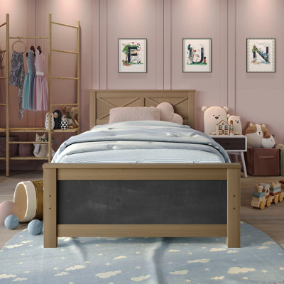 TWIN SIZE WOODEN PLATFORM BED IN LIGHT OAK