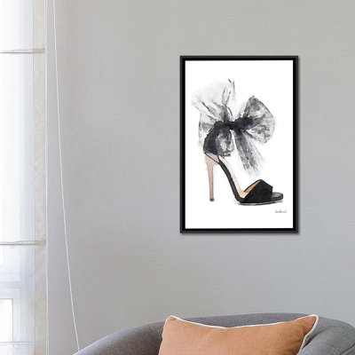 «Fashion Shoe In Black Sheer» par Amanda Greenwood, impression sur toile tendue