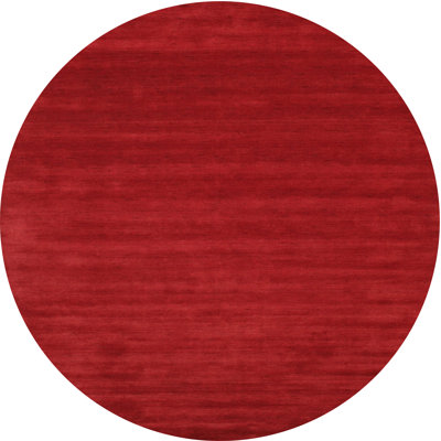 Tapis rouge contemporain