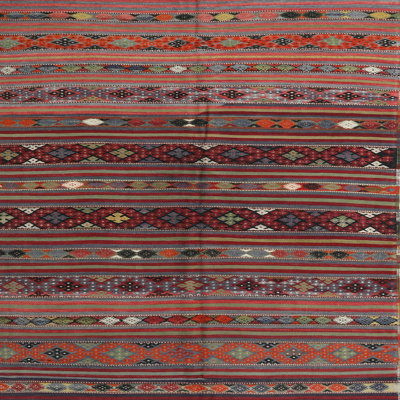 Tapis traditionnel mehroon/noir/crème Ellizabeth