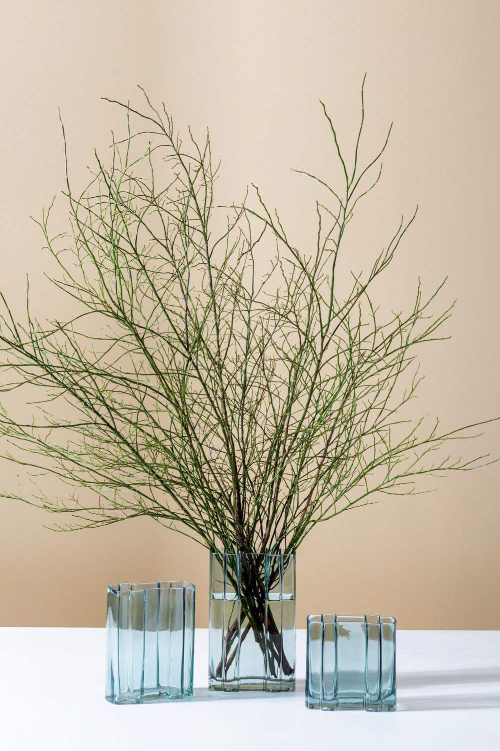 Evanne Handmade Glass Table Vase, 8" H x 6.25" W x 2.75" D
