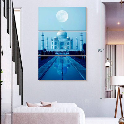 Masam Full Moon Over Taj Mahal