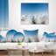 Ciel bleu vif au-dessus des nuages - coussin à imprimé paysage-206320709-206320713