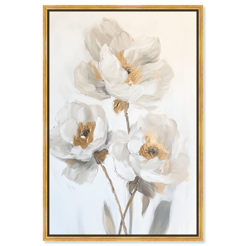 Art floral élégant sur toile argentée Flora II par , Cadre flottant doré, H 37 po x l 25 po