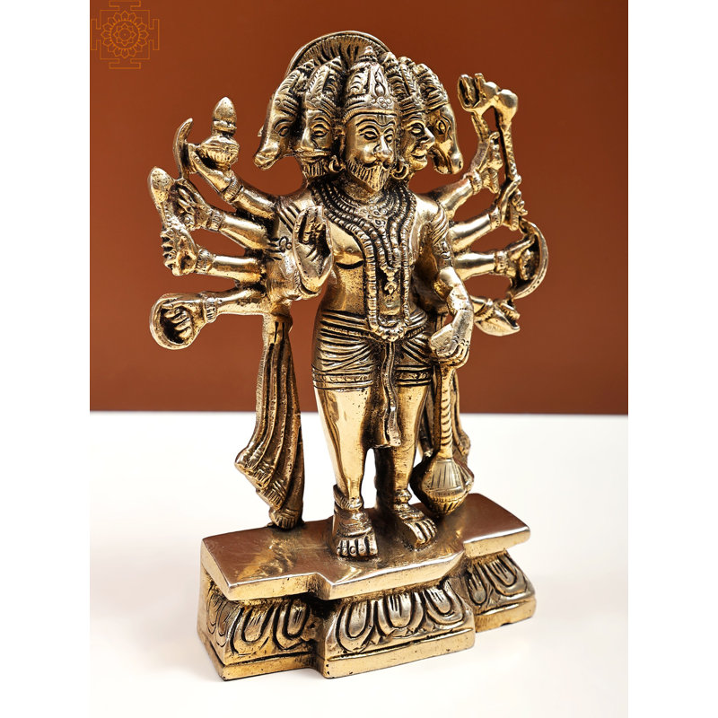 Panchamukhi Hanuman debout