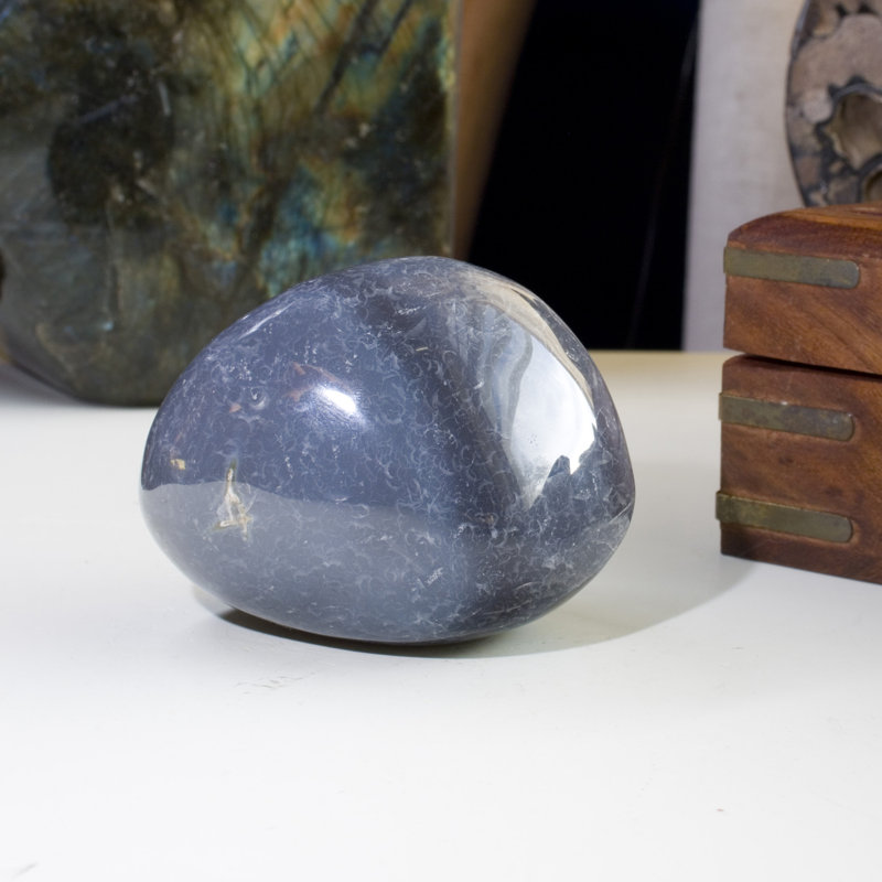 Hend Crystal