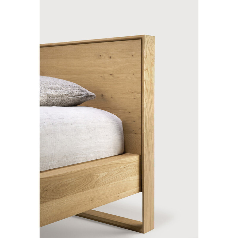 Nordic Bed, Queen, Natural
