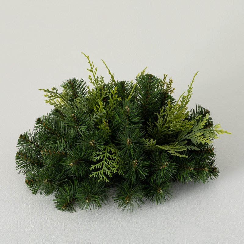 Sapin artificiel de 7 po Skelton