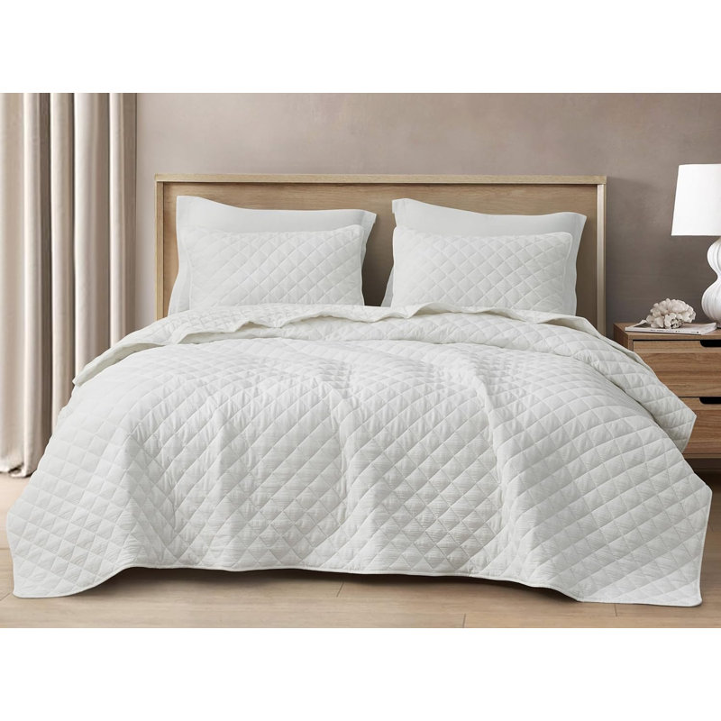 Breeze Cotton Gauze Quilt Set, Oversized King Quilt + 2 King Shams, White