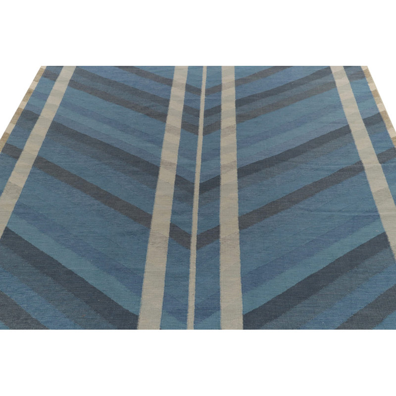 Scandinavian Wool Chevron Area Rug, Recatangle 5' x 7'