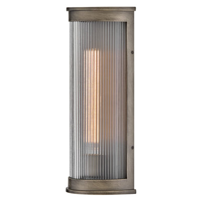 Hinkley Bluffton Medium Wall Mount Lantern