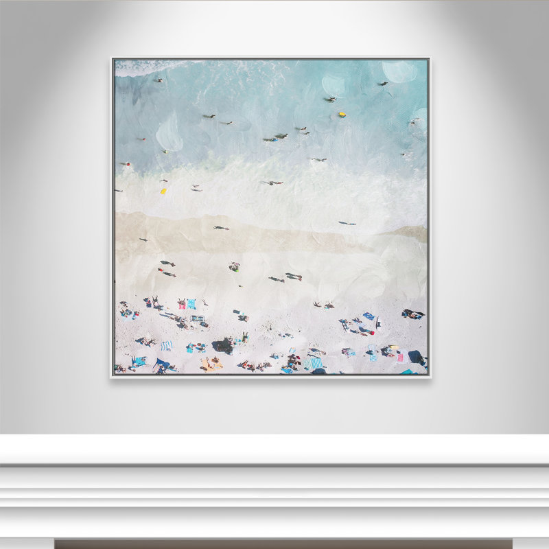 «Beaching Out II» par Milli Villa, H 41,5 po x l 41,5 po, Blanc