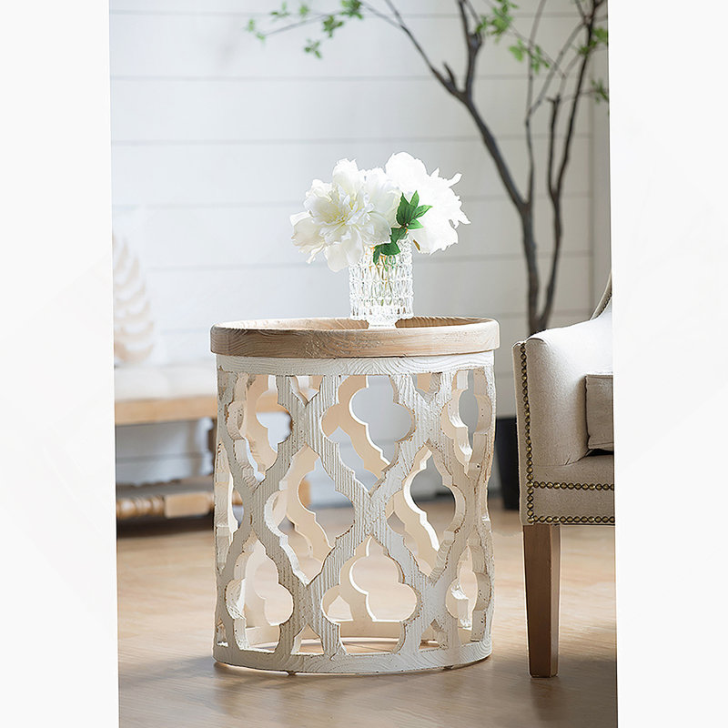 Table de bout, table d'appoint