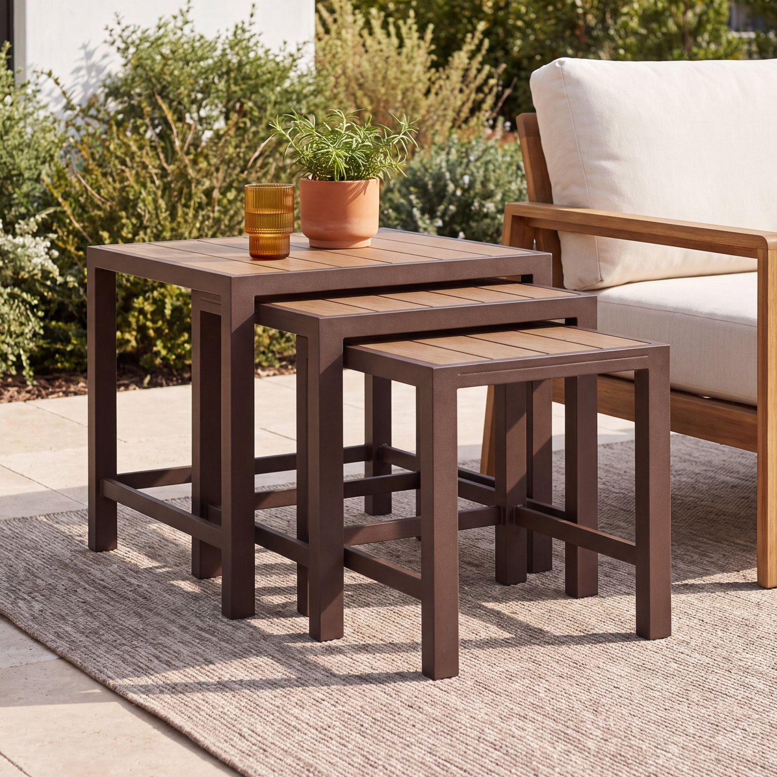 25" Patio Table