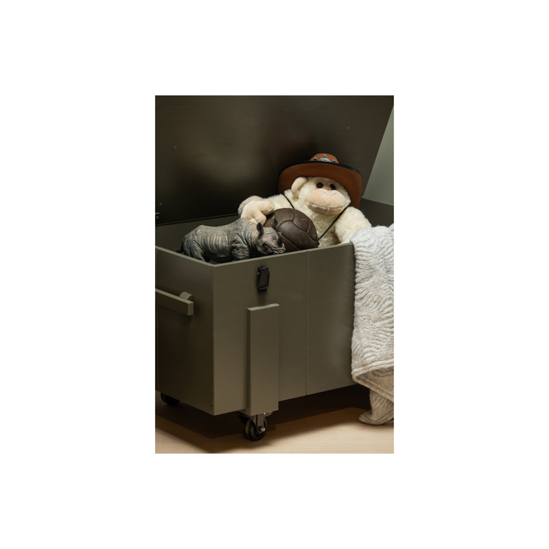 Bobby Accent Trunk